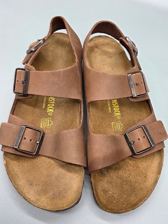 Birkenstocks, great condition, pre-owned main image 4